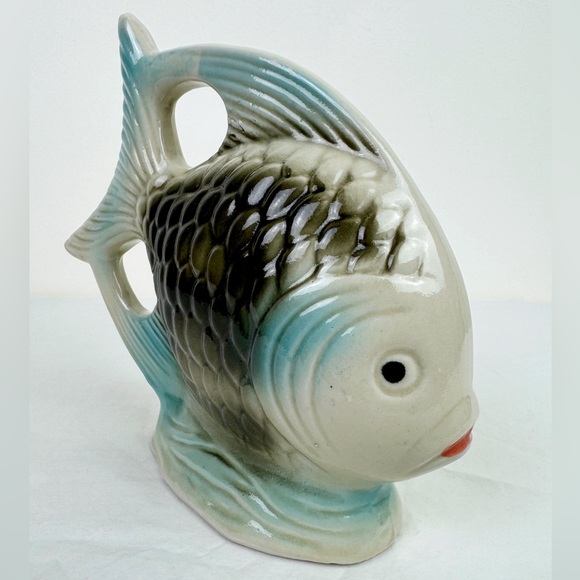 Vintage Ceramic Angel Fish Made in Brazil - Picture 3 of 6